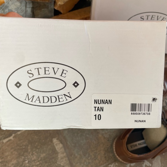 Steve Madden dress shoes, only worn once for a wedding - Picture 3 of 3